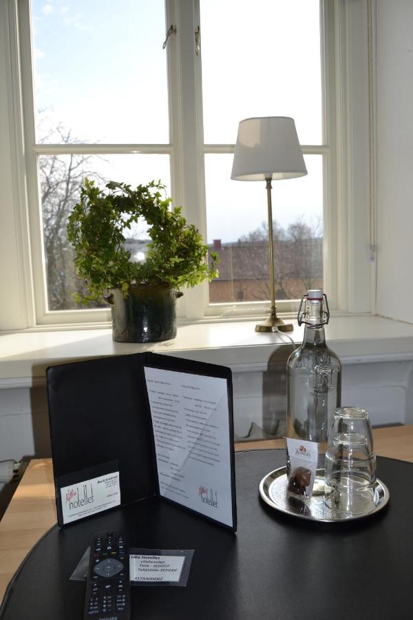Lilla Hotellet Bed & Breakfast I Alingsås Exterior foto